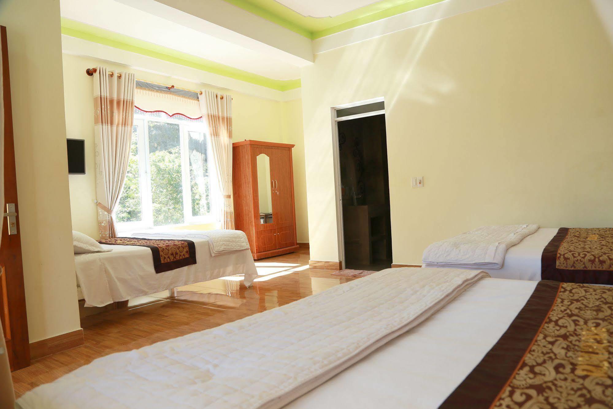Phong Nha Midtown Hotel Cu Lac Екстериор снимка