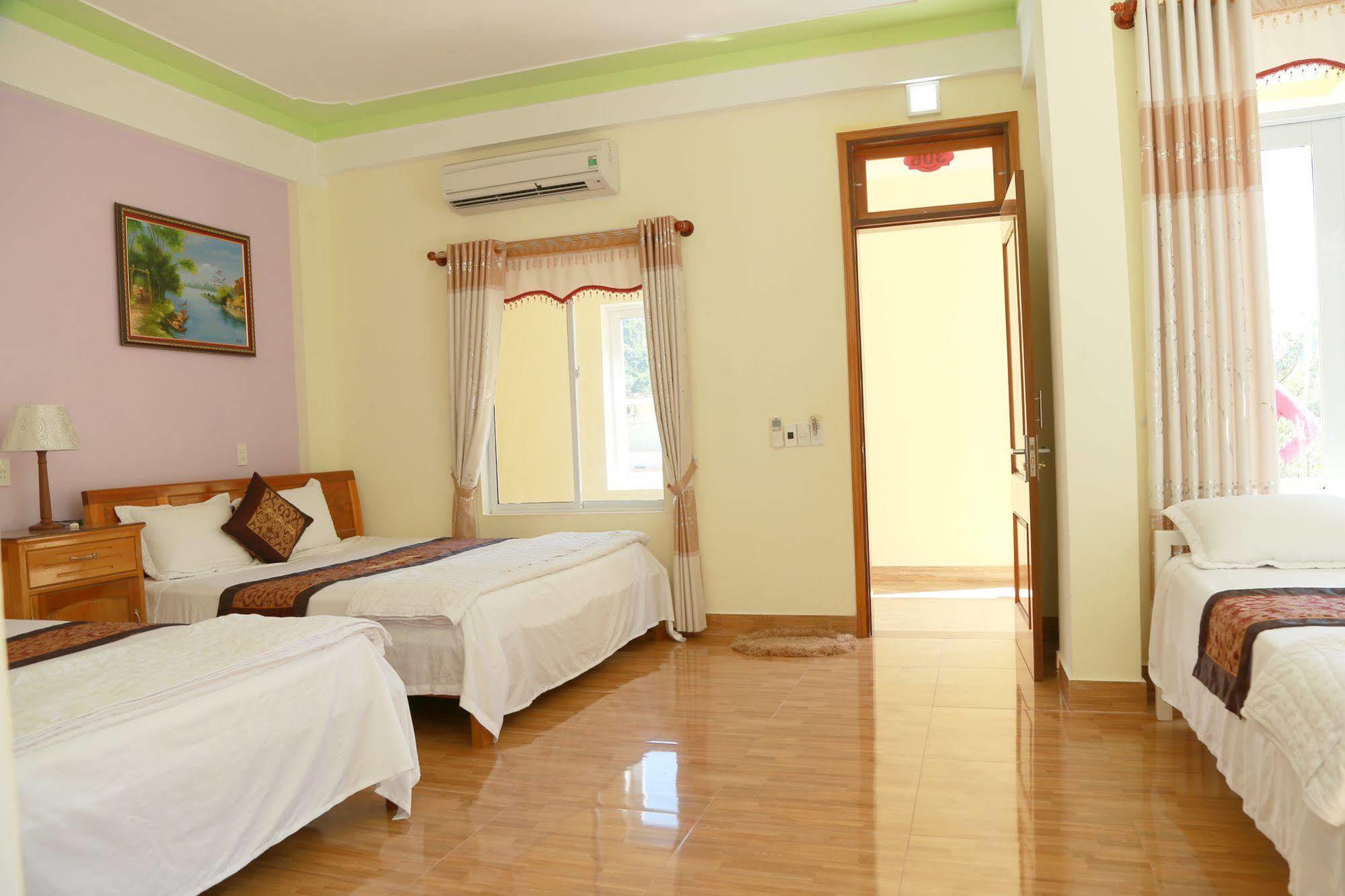 Phong Nha Midtown Hotel Cu Lac Екстериор снимка